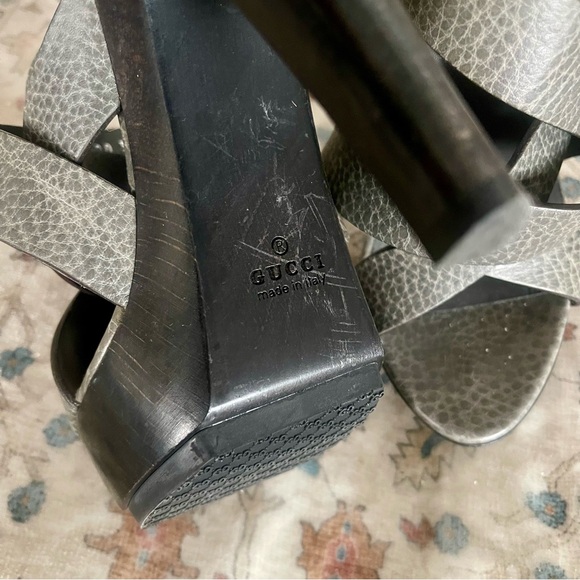 Gucci Old Libeccio Anthracite Platform Heels - Picture 5 of 9